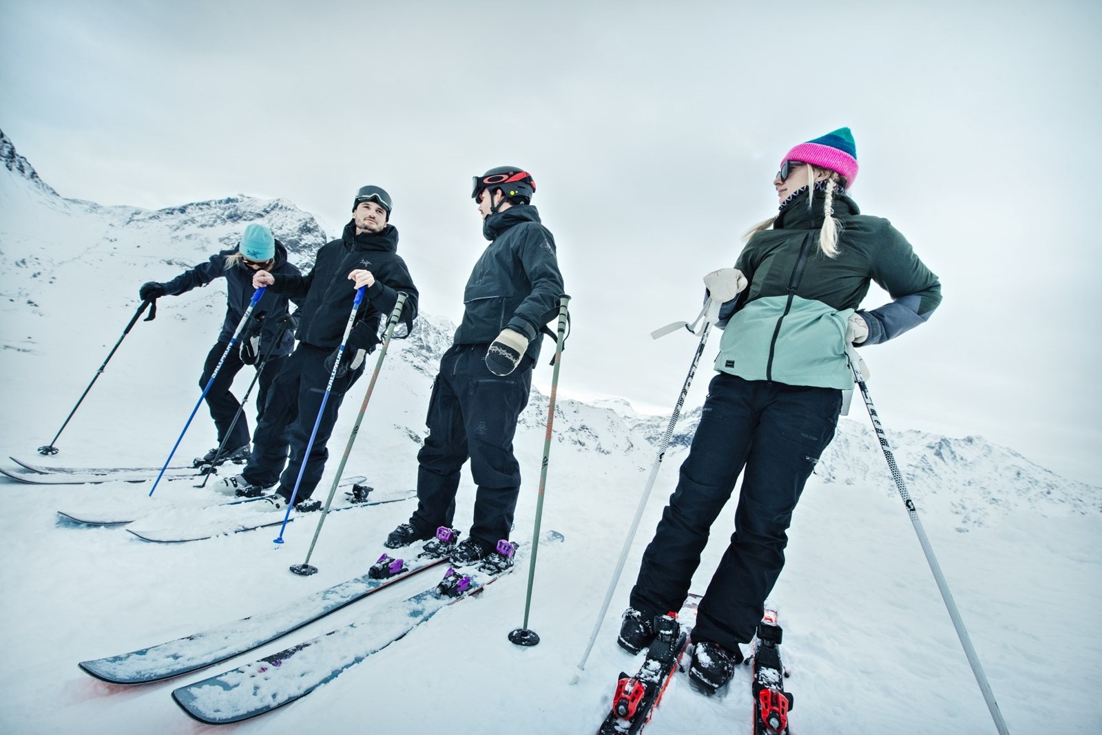 Skieurs sur piste des Arc 1950